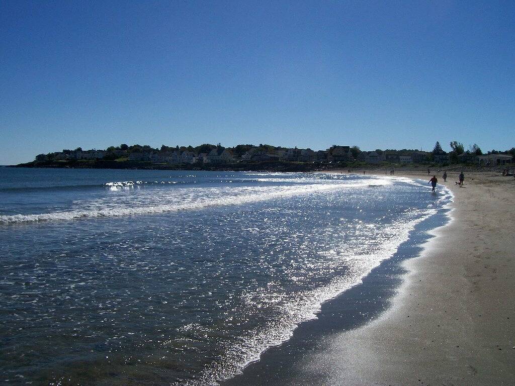 Neu renoviert mit vielen Updates. Minuten zu Short Sands. Herbst-Specials. in York Beach, Cape Neddick