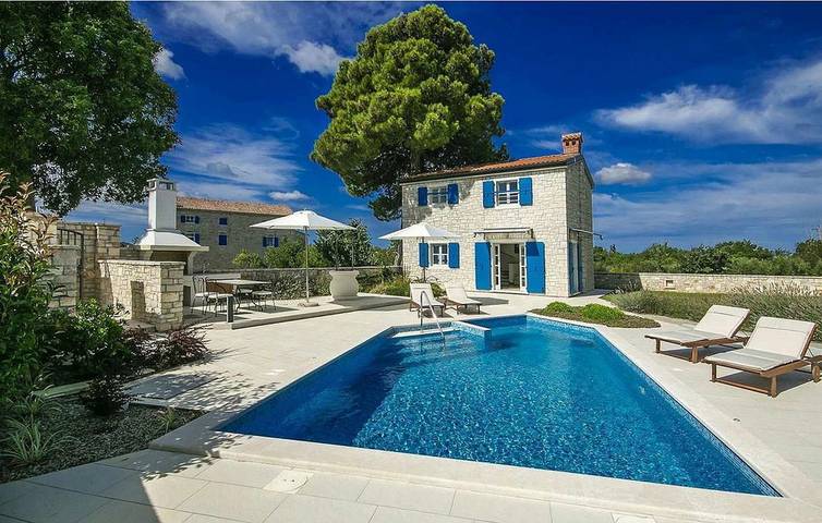 Ferienhaus für 2 Personen, mit Terrasse und Garten sowie Pool in Istrien - 2