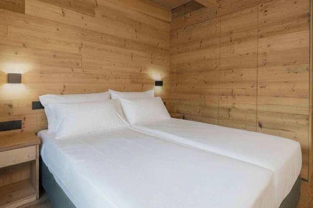 Appartement entier, Rock Art Luxury Attic in Ponte di Legno (Town), Valtellina