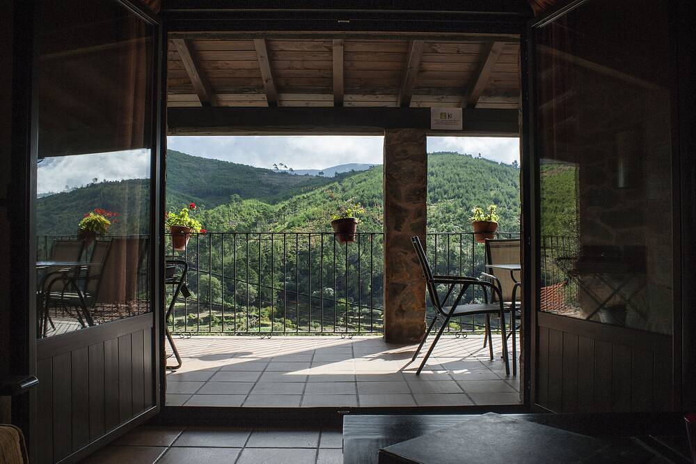 Rural apartment Ramajal Rural for 4 people in Horcajo, Pinofranqueado