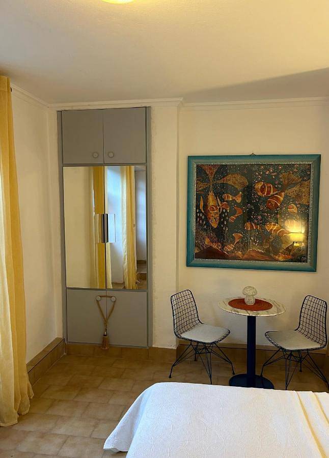 Gîte pour 2 personnes, avec terrasse dans Samos (Grèce)