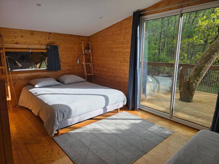 Gîte pour 3 personnes, avec terrasse ainsi que vue sur le lac et jardin, animaux acceptés à Loubeyrat - 3