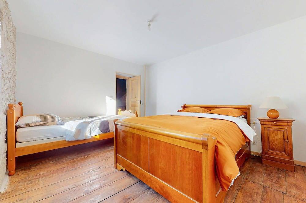 Amazing home in St-Hilaire-le-Château in Saint-Hilaire-le-Château, Guéret region