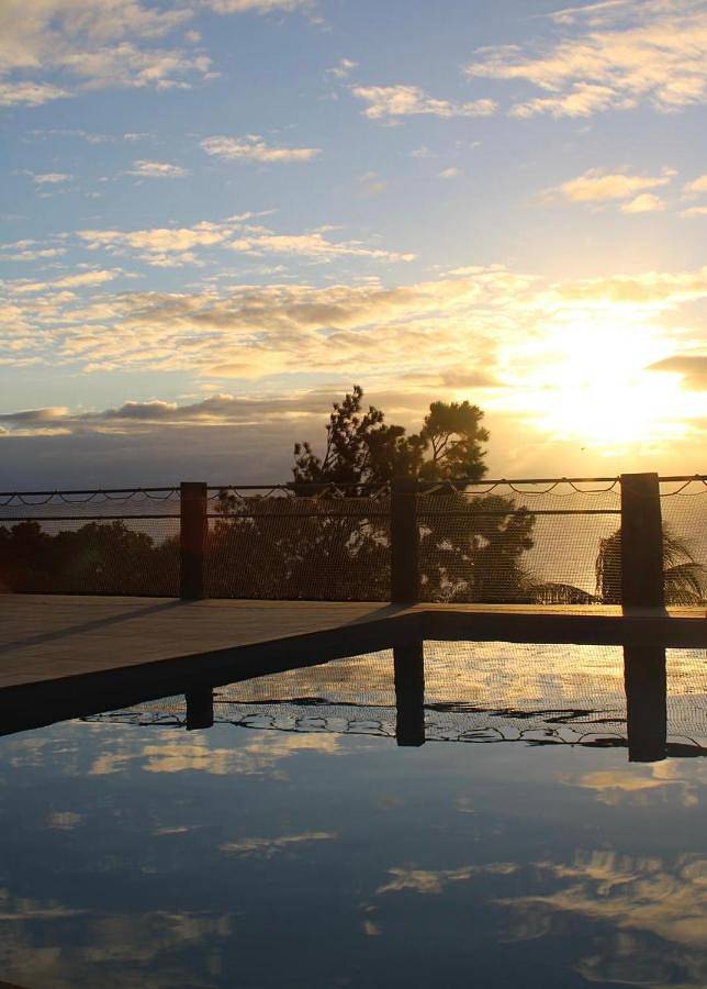 Maison d’hôte pour 6 personnes, avec jardin et vue ainsi que piscine et balcon en Guadeloupe