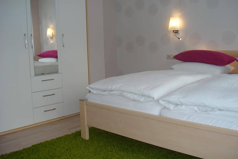 Ganze Wohnung, Ferienwohnung Ewa - Fewo Ellenz in Ellenz-Poltersdorf, Cochem-Zell