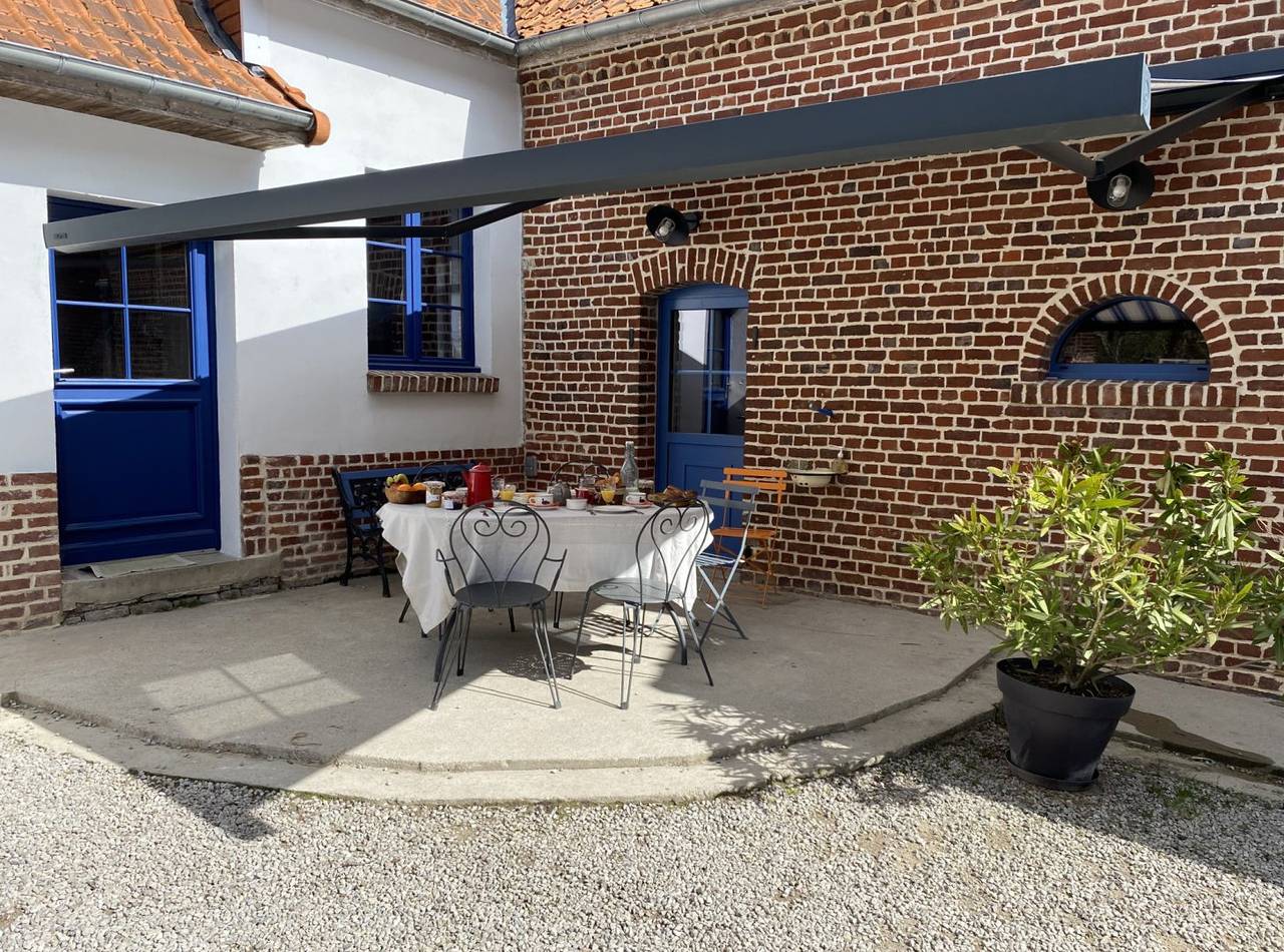 La Ferme d'Antan, chambres d'hôtes à Bours (62550) - Chambre 2 in Bours (Pas-de-Calais), Région d'Arras