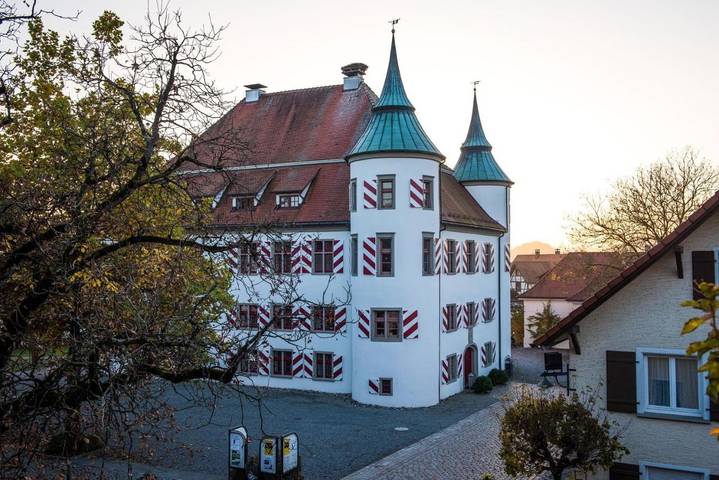Hotel, mit Terrasse und Garten in Amtzell - 2