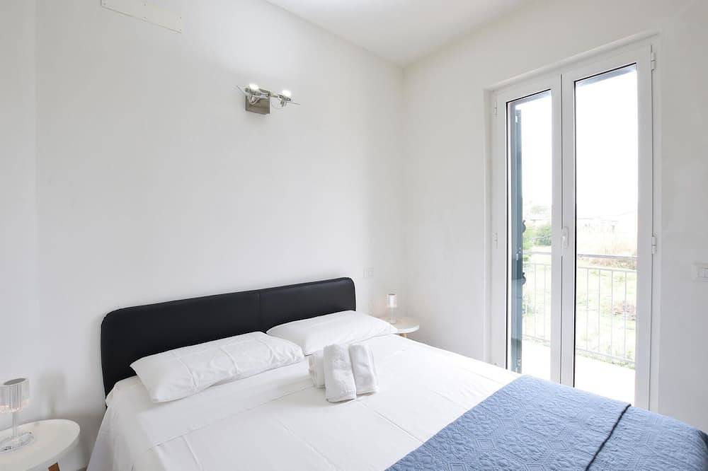 Entire apartment, Amazing apartment in Ameglia with Wifi in Ameglia, Ameglia Municipality