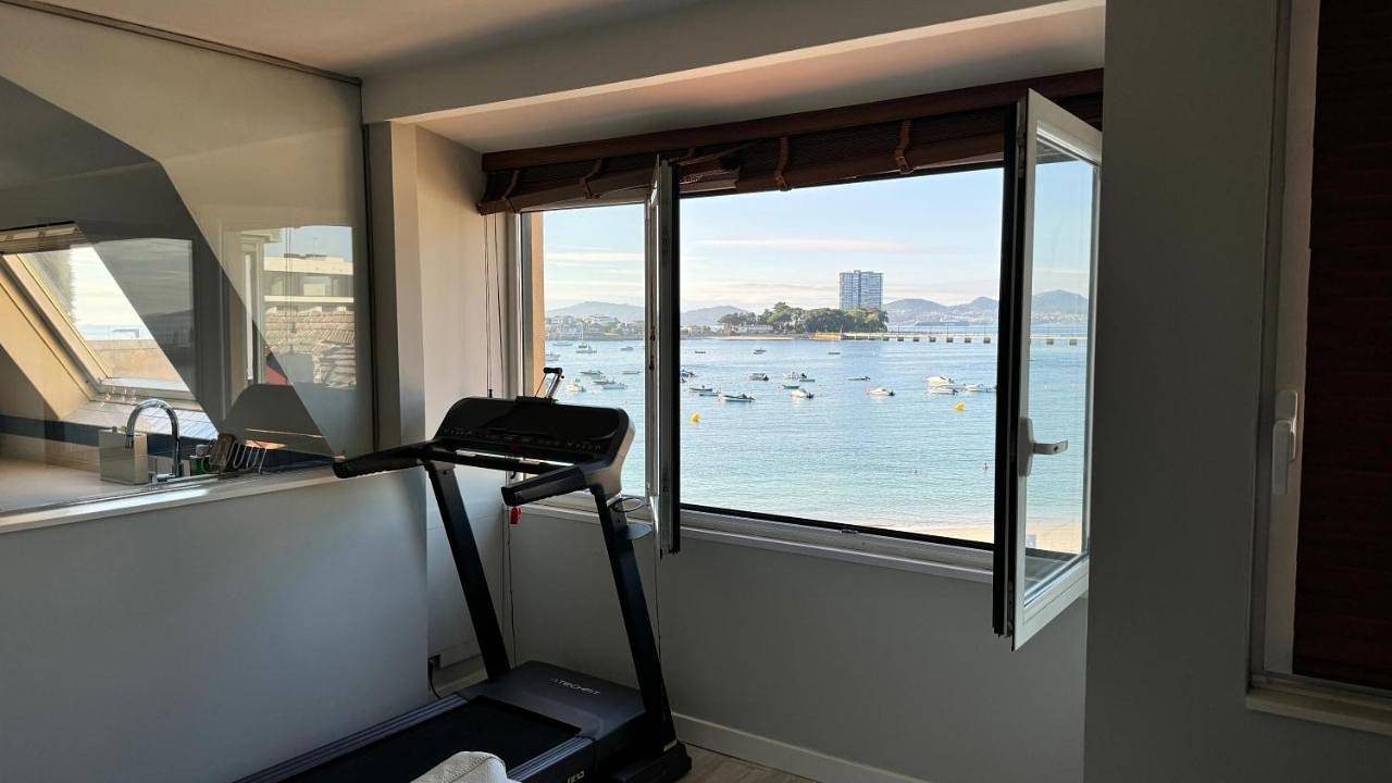 Apartamento entero, Atico en la playa de Canido - Homey Galicia in Praia do Xunqueiro (Vigo), Vigo