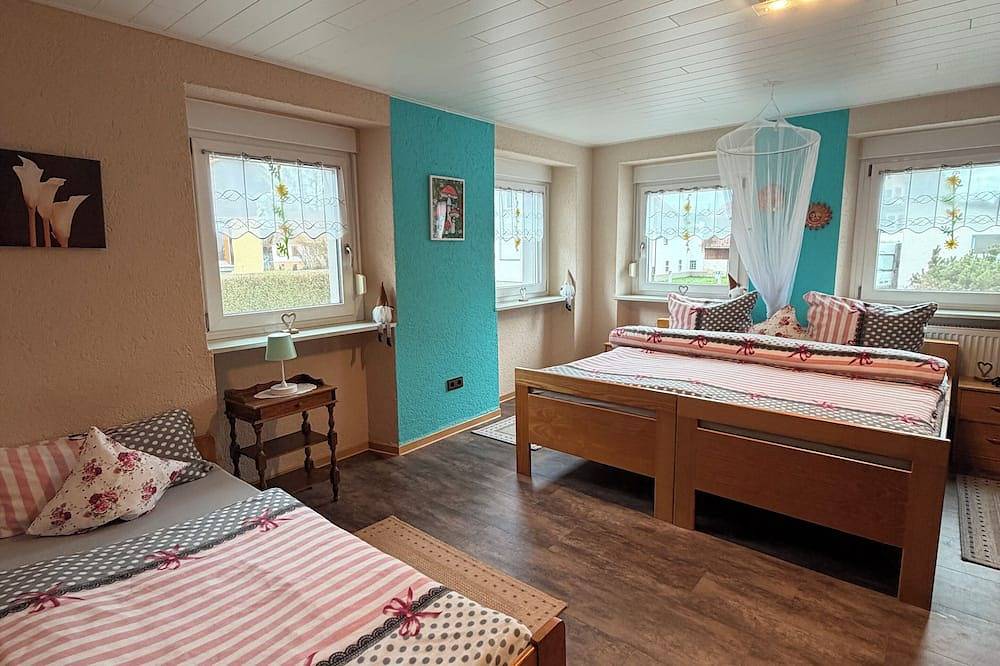 Ganze Wohnung, Große Familien-Ferienwohnung nahe Europapark – Wohlfühlen wie Zuhause in Kürzell, Meißenheim