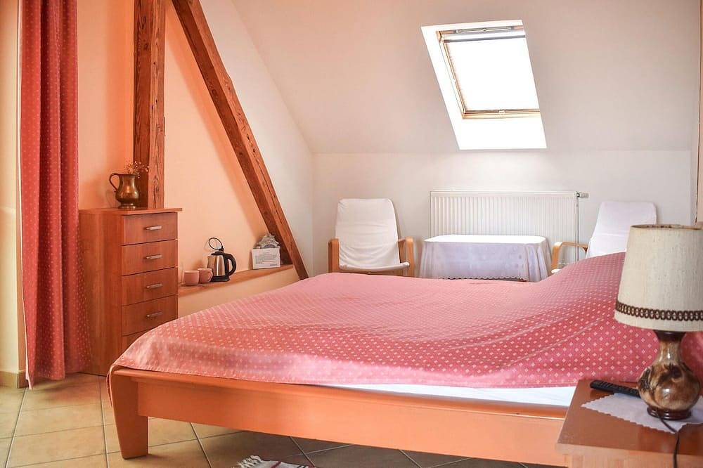 Ganze Wohnung, Nice apartment in Przechlewo with sauna in Kaschubei