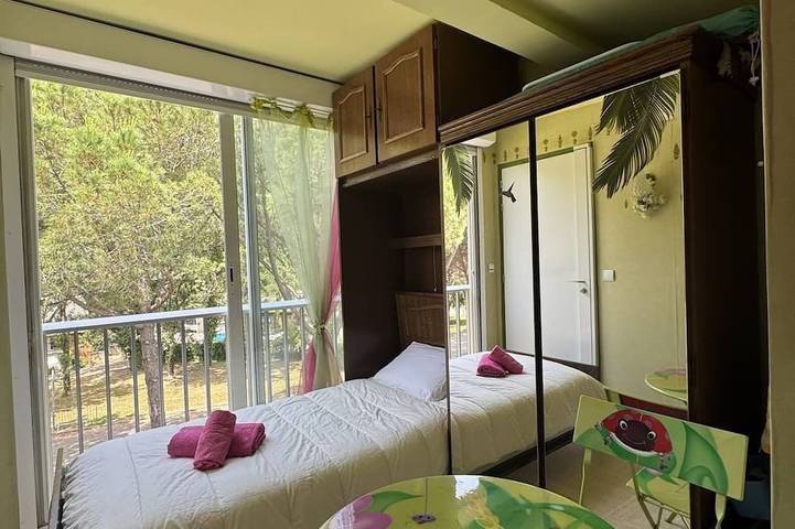 Gîte pour 4 personnes dans Port De Riou - 2