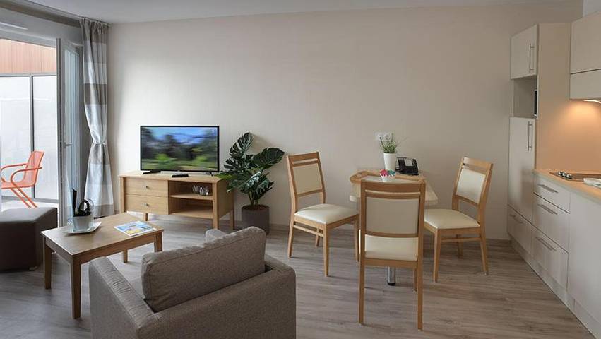 Location de vacances pour 4 personnes, avec jardin à Villiers-sur-Marne - 4