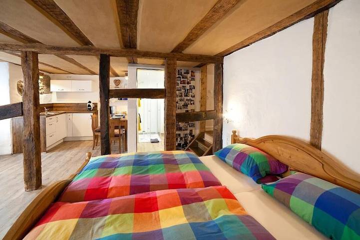 Ferienwohnung für 2 Personen, mit Balkon und Garten