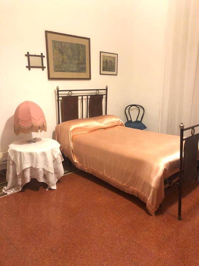 Maison d’hôte pour 12 personnes, avec vue et balcon à Bari - 4