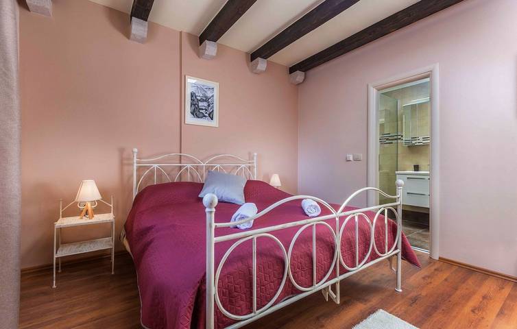 Villa Marija in Drinovci mit privatem Pool in Dalmatinisches Zagora