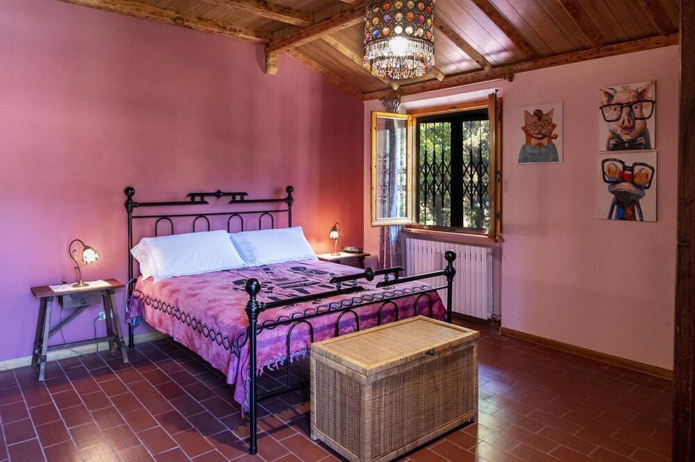 Villa Smirra by Mmega in Cagli, Valle del Metauro