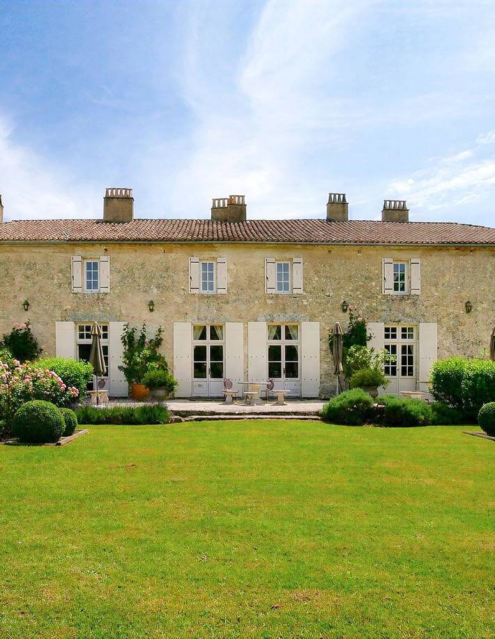 Chateau Duras in Riocaud, Région de Libourne