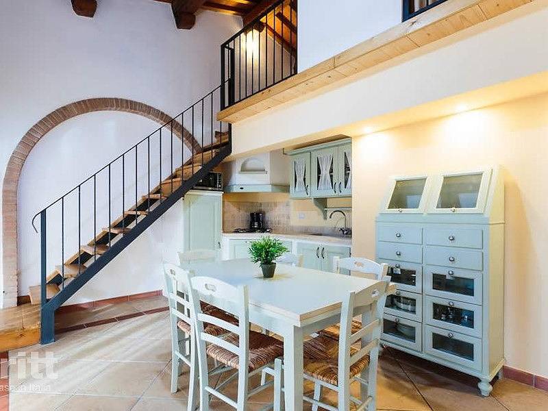 Tritt — 6-Personen-Apartment in der Toskana in einem kinderfreundlichen Ferienpark in den Hügeln in Riparbella, Etruskische Küste