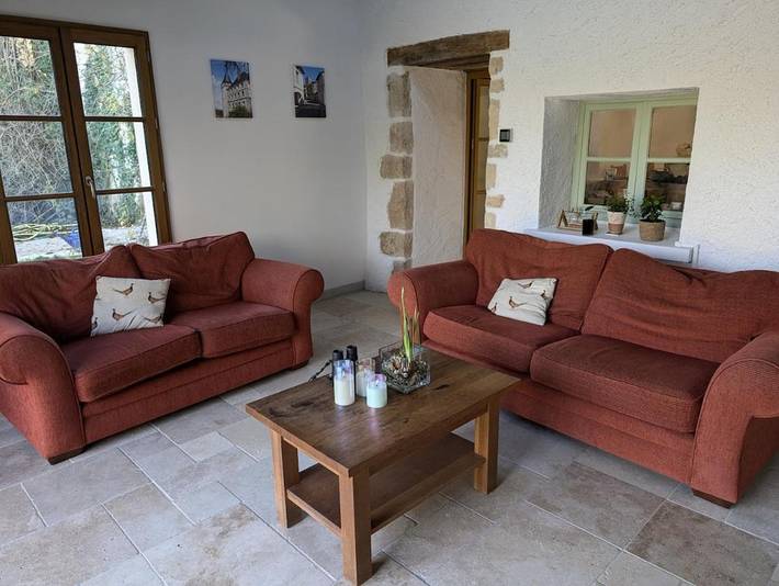 Location de vacances pour 2 personnes à Nanteuil-en-Vallée - 2