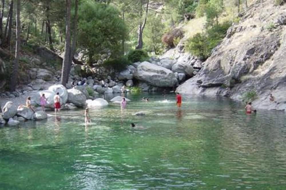 Apartamento entero, Vivienda De Uso Turistico Gredos Sur in Guisando, Valle del Tiétar