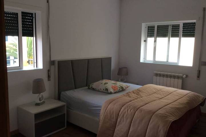 Location de vacances pour 8 personnes, avec jacuzzi ainsi que jardin et balcon, animaux acceptés dans Gafanha da Nazaré - 4