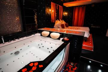 Gîte pour 2 personnes, avec sauna et jacuzzi à Lyon