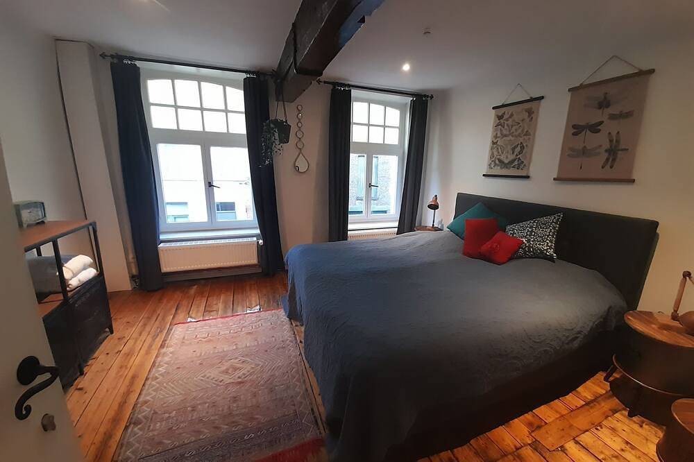 Cosy and historical house/rooms in center Bruges with sunny city garden. in Bruges, West Flanders