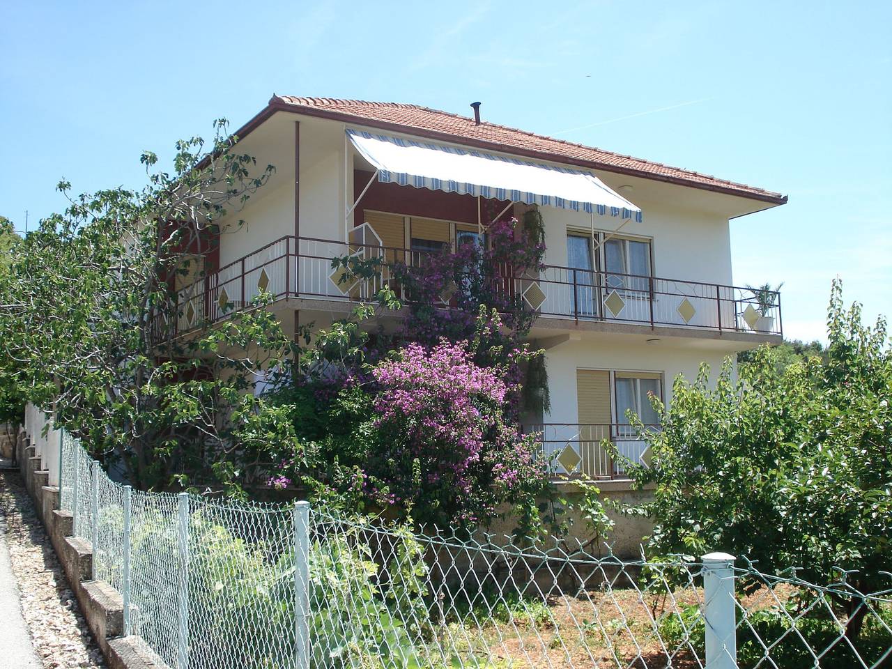 Appartamento vacanze a Vinisce a partire da 108€ a notte