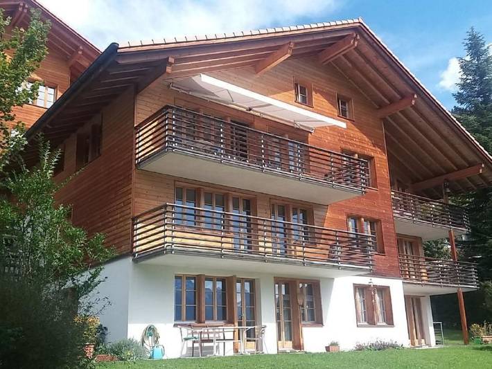 Ferienwohnung für 4 Personen, mit Terrasse und Garten in Hasliberg