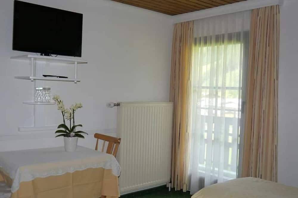 Doppelzimmer, Dusche, Wc - Gästehaus Winkler in Rauris, Ski Amadé