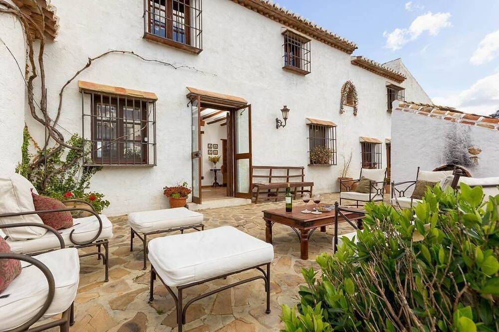 Casa Rural para 16 Personas en Casabermeja, Provincia de Málaga