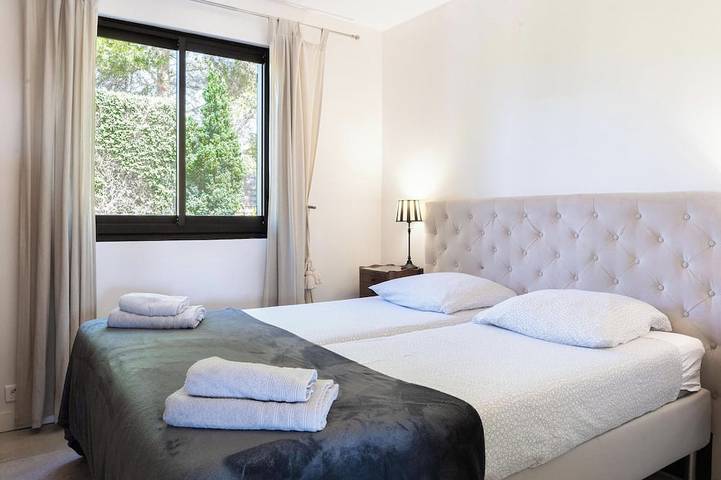 Location de vacances pour 6 personnes, avec jardin ainsi que piscine et terrasse à Pouzols-Minervois - 2