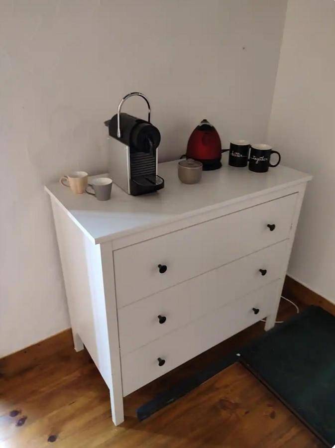 Jolie chambre d'hôtes in Iteuil, Vienne (France)