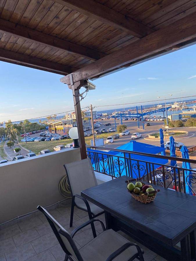 Gîte pour 4 personnes, avec terrasse et vue dans Kyllini - 2