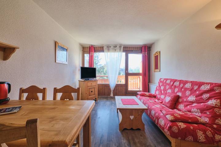 Appartement entier, Appartement "La Montagne" avec vue sur les montagnes, balcon et Wi-Fi in Mont-de-Lans, Les Deux Alpes
