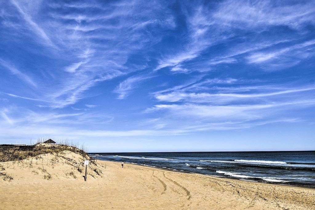 Neu! Nags Head Cottage w / Deck - 1 Block zum Strand! in Nags Head, Dare County
