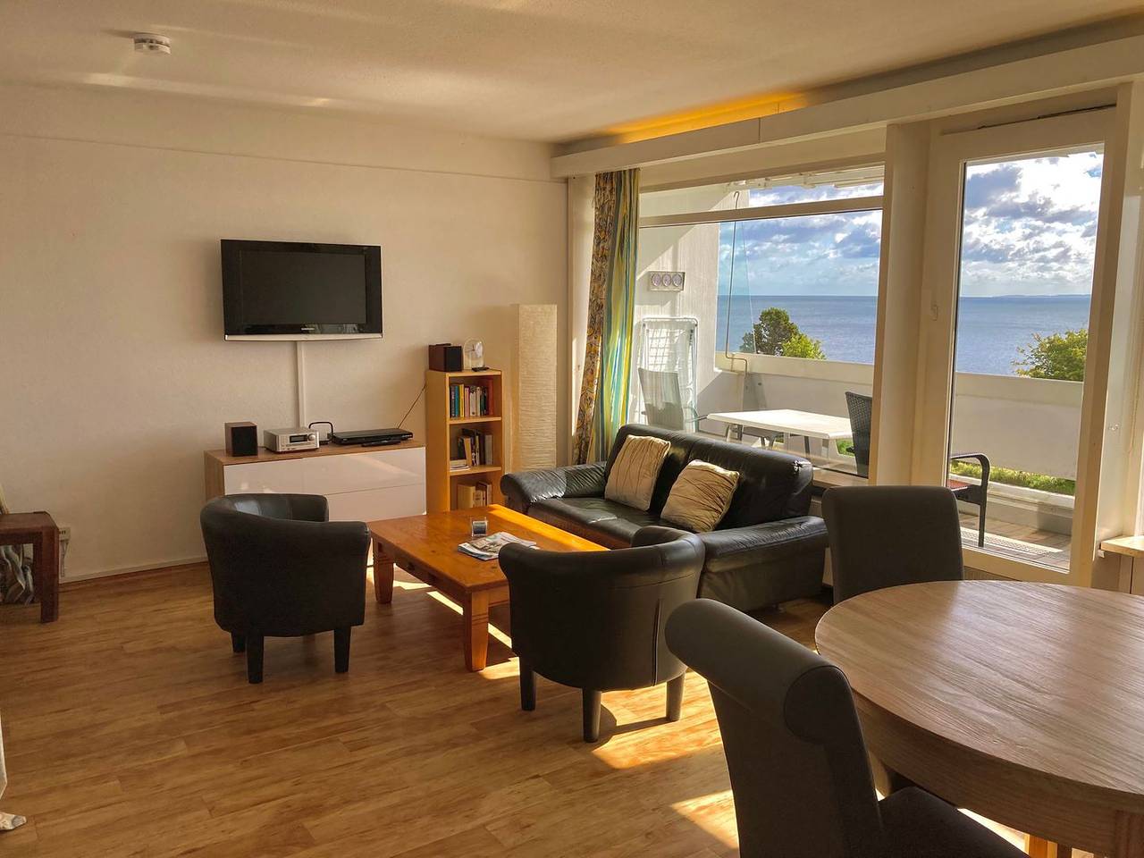 Entire apartment, 116 hinterm Horizont gehts weiter in Sierksdorf, East Holstein