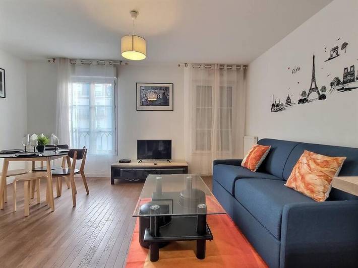 Gîte pour 4 personnes, avec terrasse dans Gare Du Val D Europe - 2