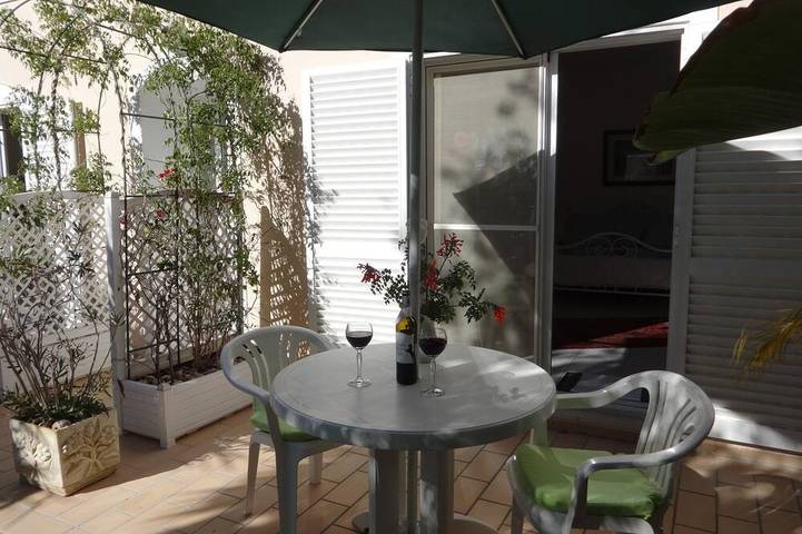Ferienwohnung für 2 Personen, mit Terrasse und Garten - 1