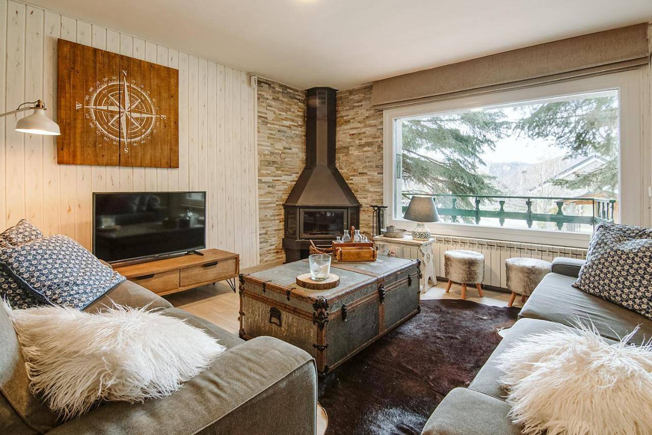 Casa Fir by Cardi Suites in Formigal (Ski), Sallent de Gállego