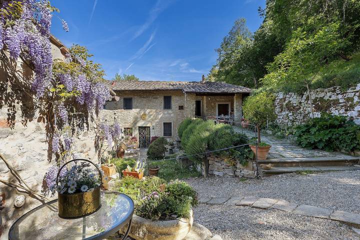 Villa La Torre Tenuta Lonciano con Piscina Privata, Ac e Sauna in Sesto Fiorentino, Firenze province