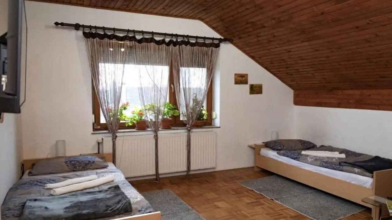 Ferienhaus für 3 Personen (20 m²) in Osijek in Osijek-Baranja