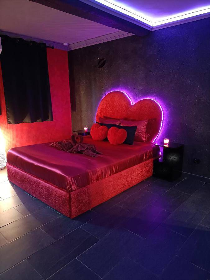 Chambre d’hôte pour 2 personnes, avec jacuzzi et terrasse à Castelnaudary - 4