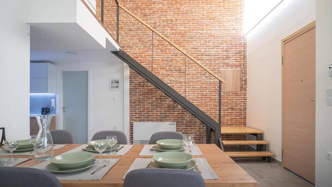 Ganze Wohnung, Two-Bedroom Apartment in Chalkida, Euböa