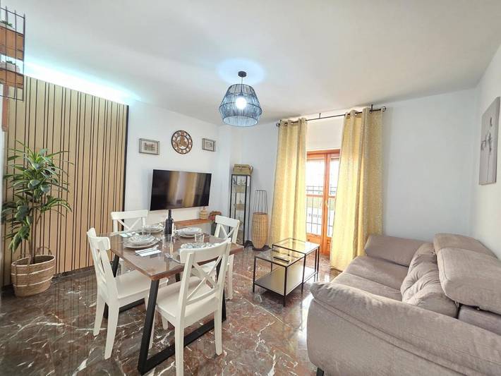 Apartamento de vacaciones para 6 personas, con vistas y balcón, Se admiten mascotas - 1