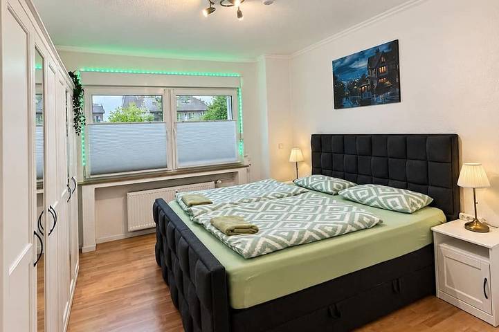 Ganze Wohnung, Top 3 Zimmer Appartment nähe Schalke, Veltins Arena 7 min Fußweg Sport und Natur in Gelsenkirchen, Ruhrgebiet