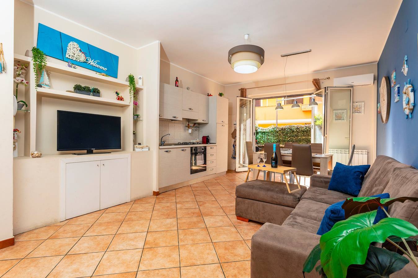 Appartement entier, Appartement 'Casa Vacanze Indaco' avec vue sur montagne, Wi-Fi et climatisation in Mascali, Province de Catania