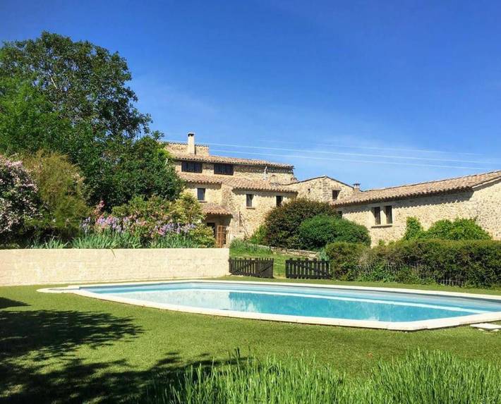 Maison de vacances pour 12 personnes, avec piscine ainsi que jardin et terrasse à Forcalquier