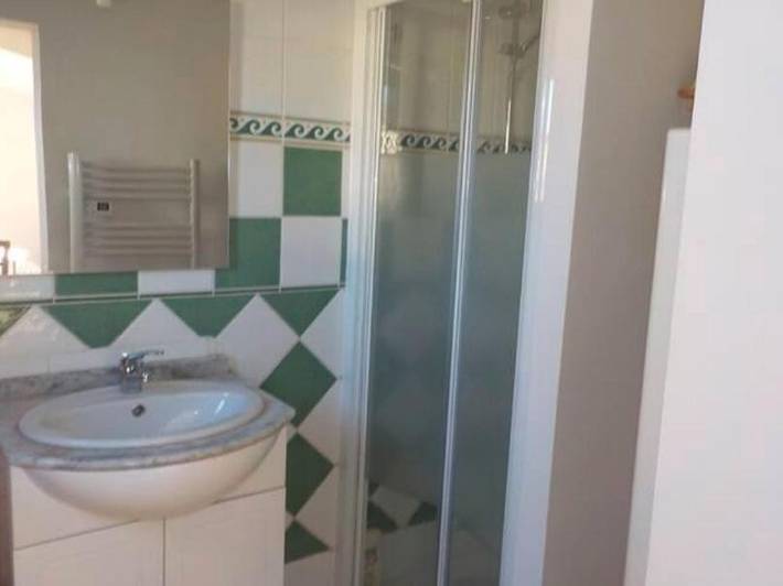 Location de vacances pour 2 personnes, avec Terrasse ainsi que Jardin et Vue à Saint-Germain-du-Puch - 4